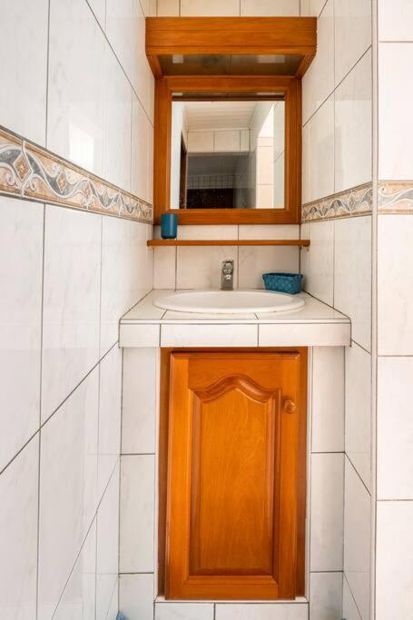 Chaine Lodge Maison Entiere Free Parking & Wifi 3Min De L'Aeroport Faaa Ngoại thất bức ảnh
